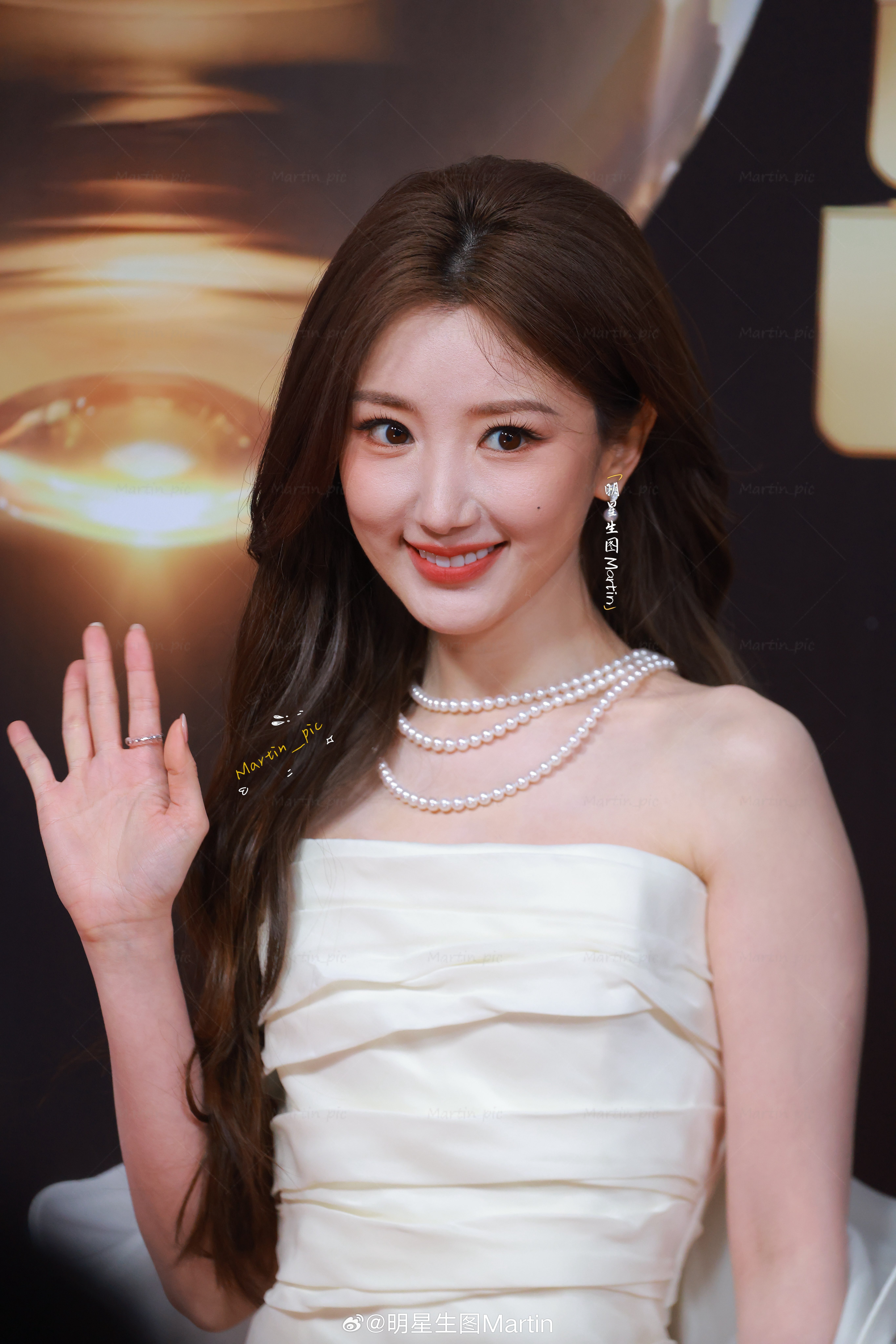 毛晓彤  🐱电视剧品质盛典毛晓彤 今日份盛典生图掉落~姐姐今天很温柔