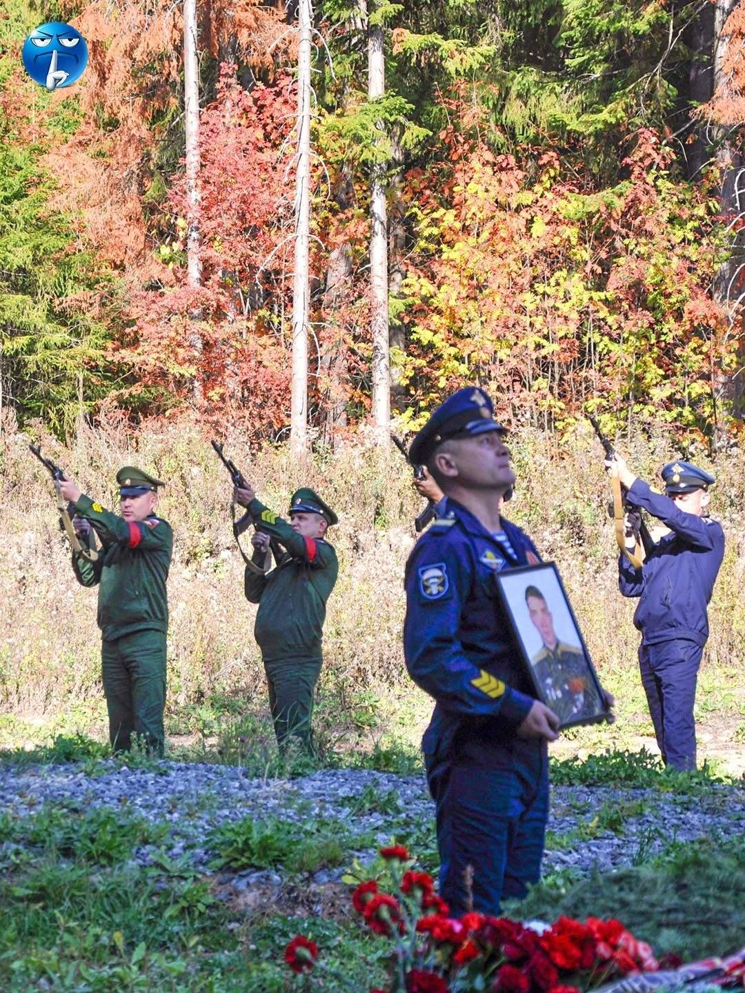 俄罗斯竟立法全年不间断征兵！有人嘲讽“俄罗斯人愿意打仗吗？”可真相远非如此！
