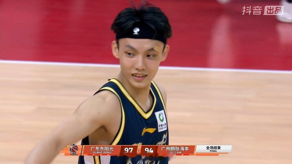 广东男篮vs龙狮男篮 开赛三连胜！！！ 