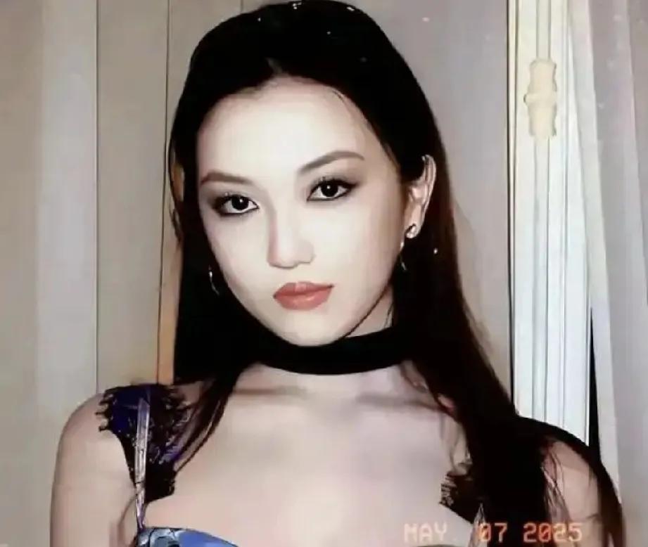 还得是自家人靠得住啊。李亚鹏这事儿，真让人看明白了什么叫“上阵父子兵”。

自从