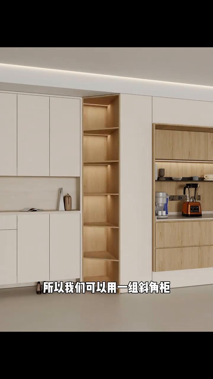 这是个80平的两居室，从这里入户，中间是客餐厅，一厨两卫，各空间方正，是个不错的