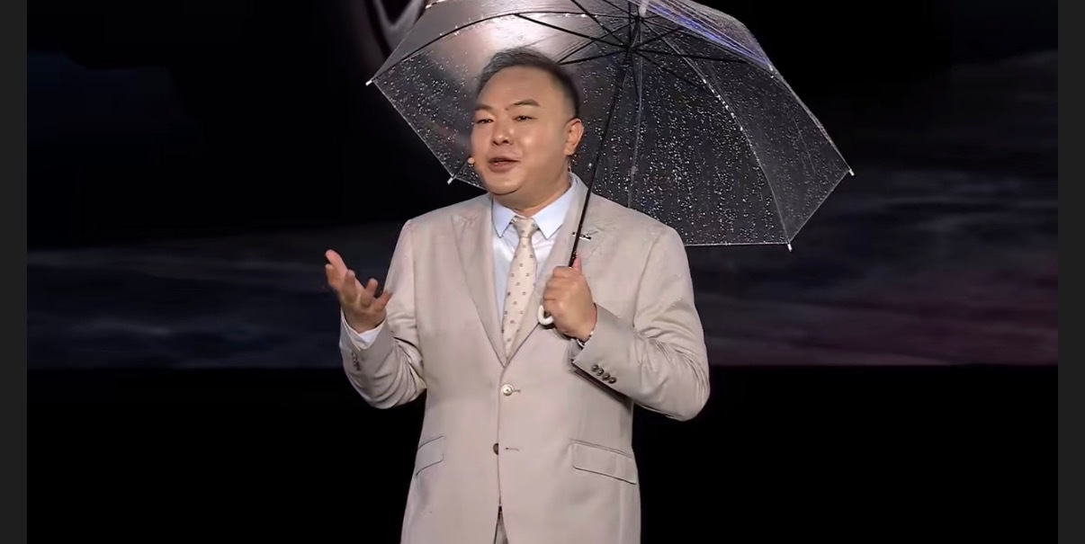 全尺寸闪充旗舰SUV大唐太敬业了 