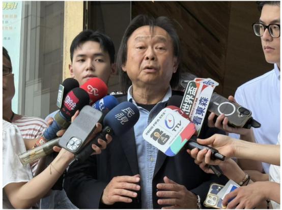 7月1日，大陆《民族团结进步促进法》正式实施，岛内民进党政客马上坐不住了，民进党