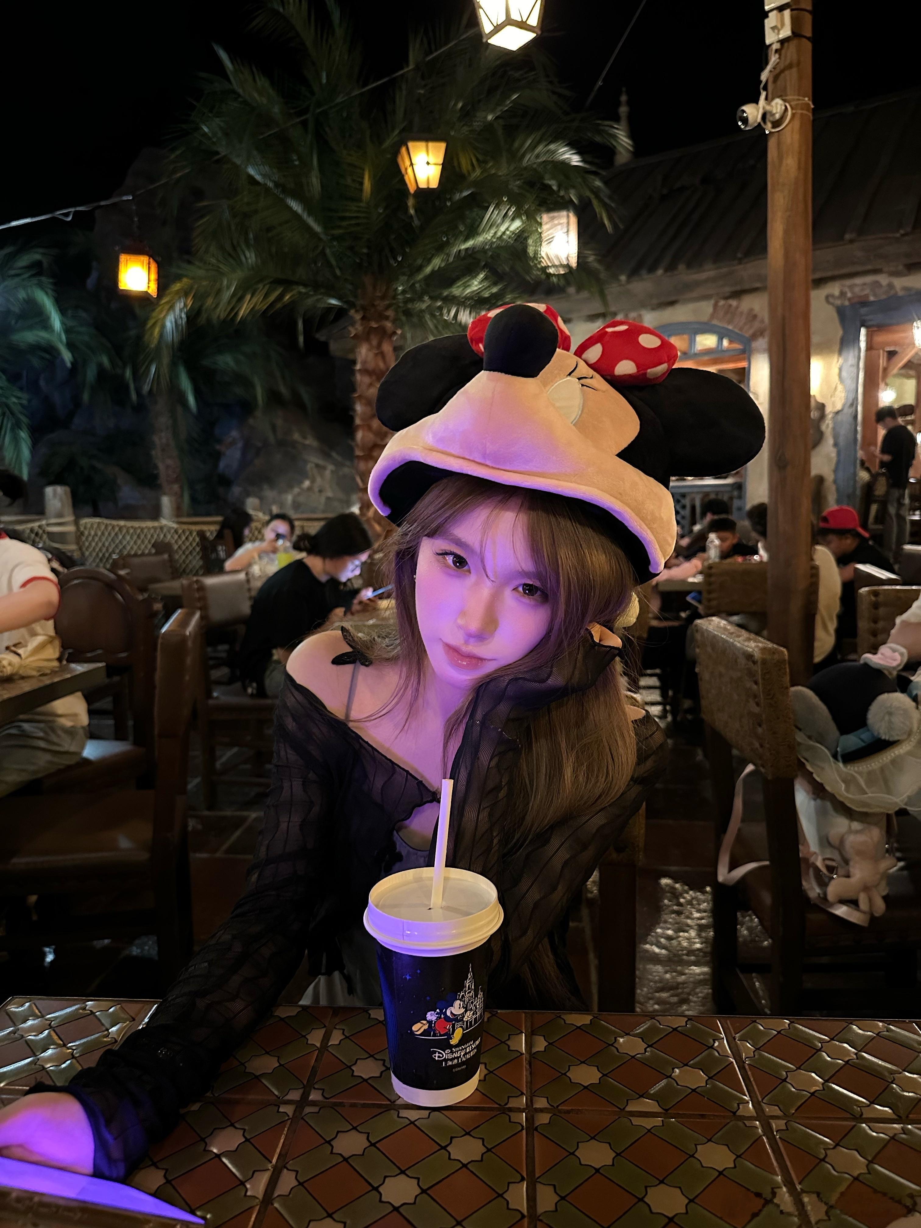 emo了 自费挂了米主任的号 感觉好多了 建议纳入医保 ​​​