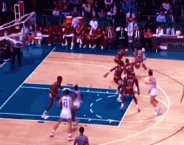 大道至简，乔丹过人还需要crossover吗？
为什么乔丹的单手体前变向那么难以