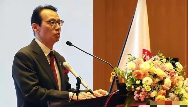 日本驻华大使表态了！日本驻华大使金杉宪治于近日接受凤凰卫视采访时表示，由于中日的