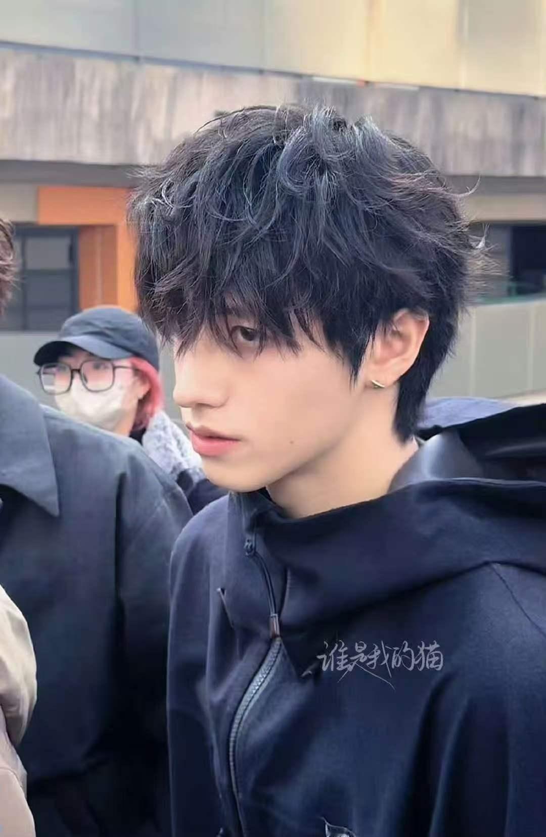 朱志鑫完全天神降临级别朱志鑫天神降临级别的美貌  玛雅 帅成啥了 