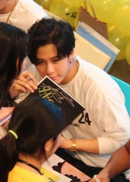 哥哥！🥺 