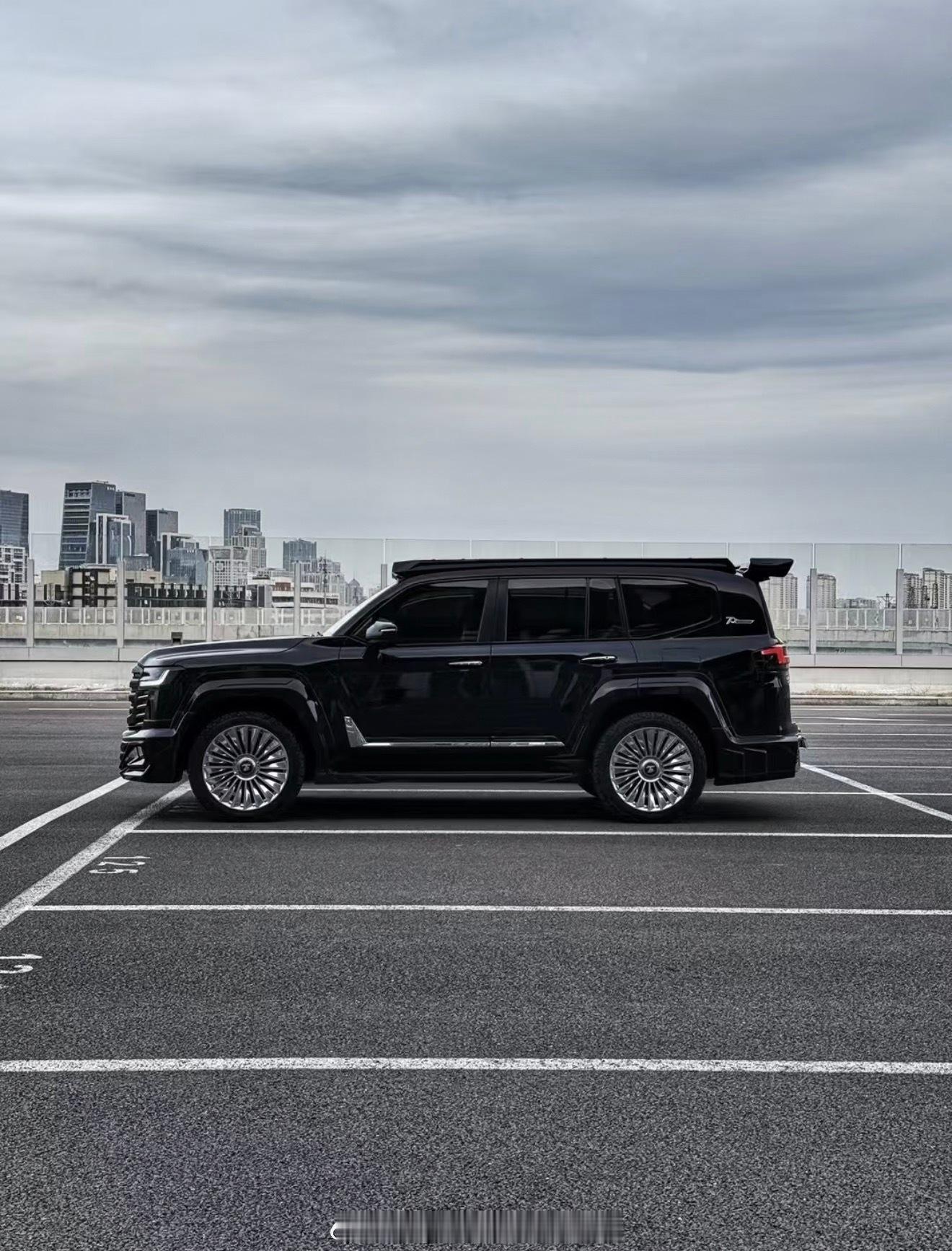 "真正的风险不是亏损，而是用痛苦的情绪透支未来的判断力。" —《Calm tra