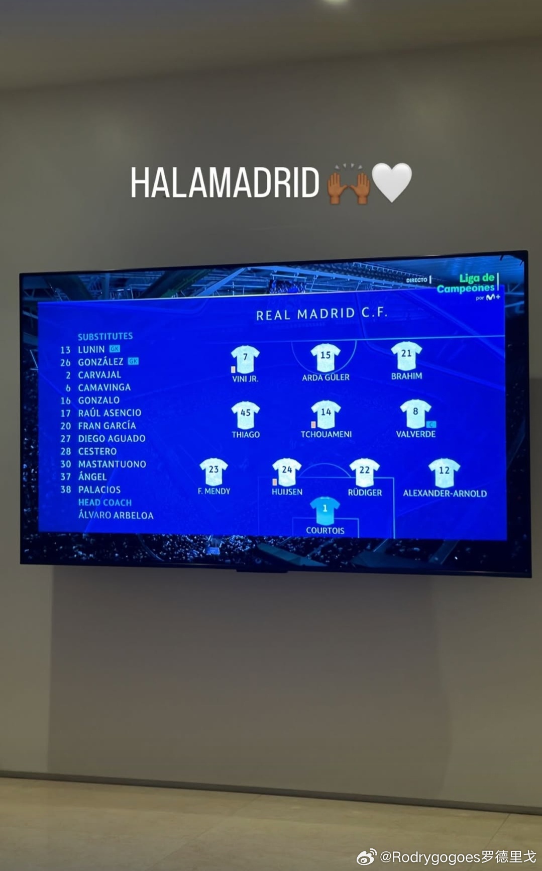 罗德里戈今天在电视机前为皇马加油！皇马vs曼城欧冠