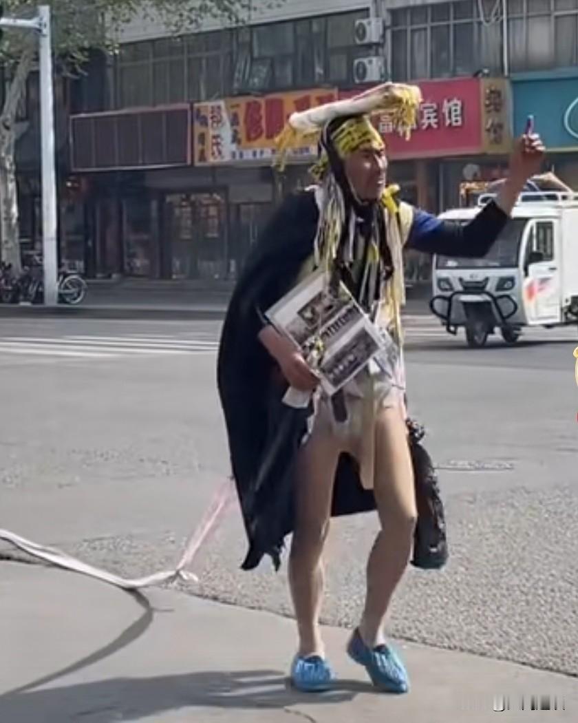 分享我这周有趣的事：这是哪位皇帝，一个猛子穿越到现代了？