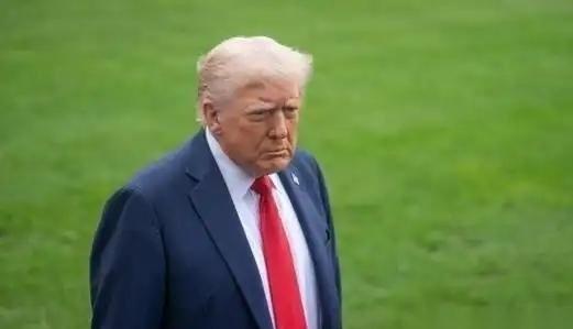 特朗普和拜登的不同就在于，拜登虽然这四年走得不算顺利，但国防部长、国务卿、财政部