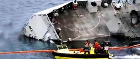 1993年，中国科考船遭“银角号”暴力撞击，拦腰折断沉入大海，船内的107名科考