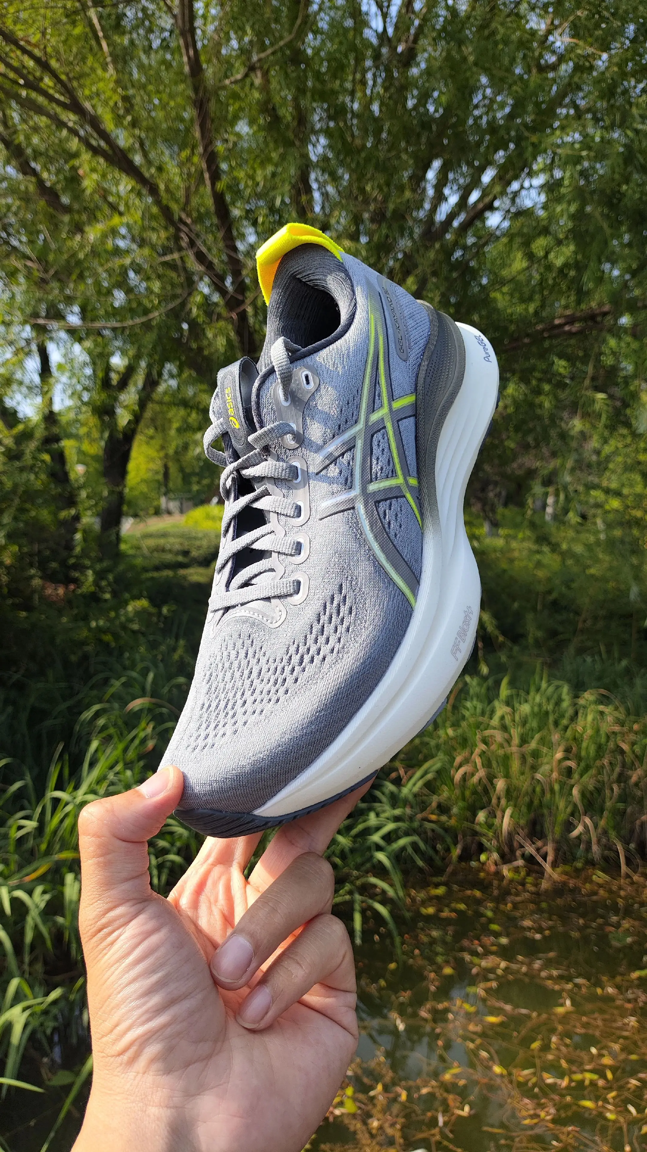 一句话点评一下顶级稳定支撑跑鞋【K32】