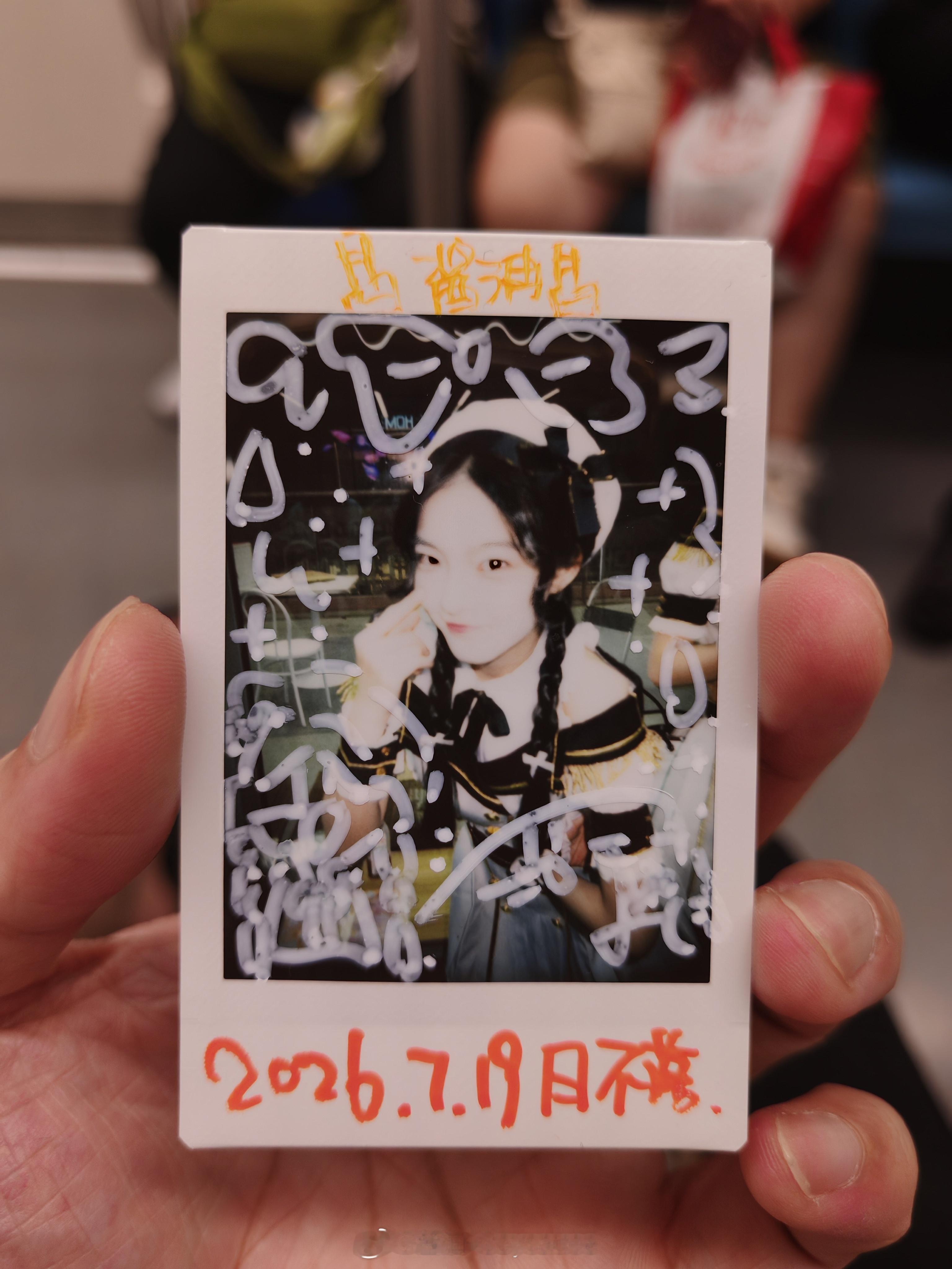 扭一扭泡一泡，军舰少女还是好看的，我这种生青少年看的一愣一愣的