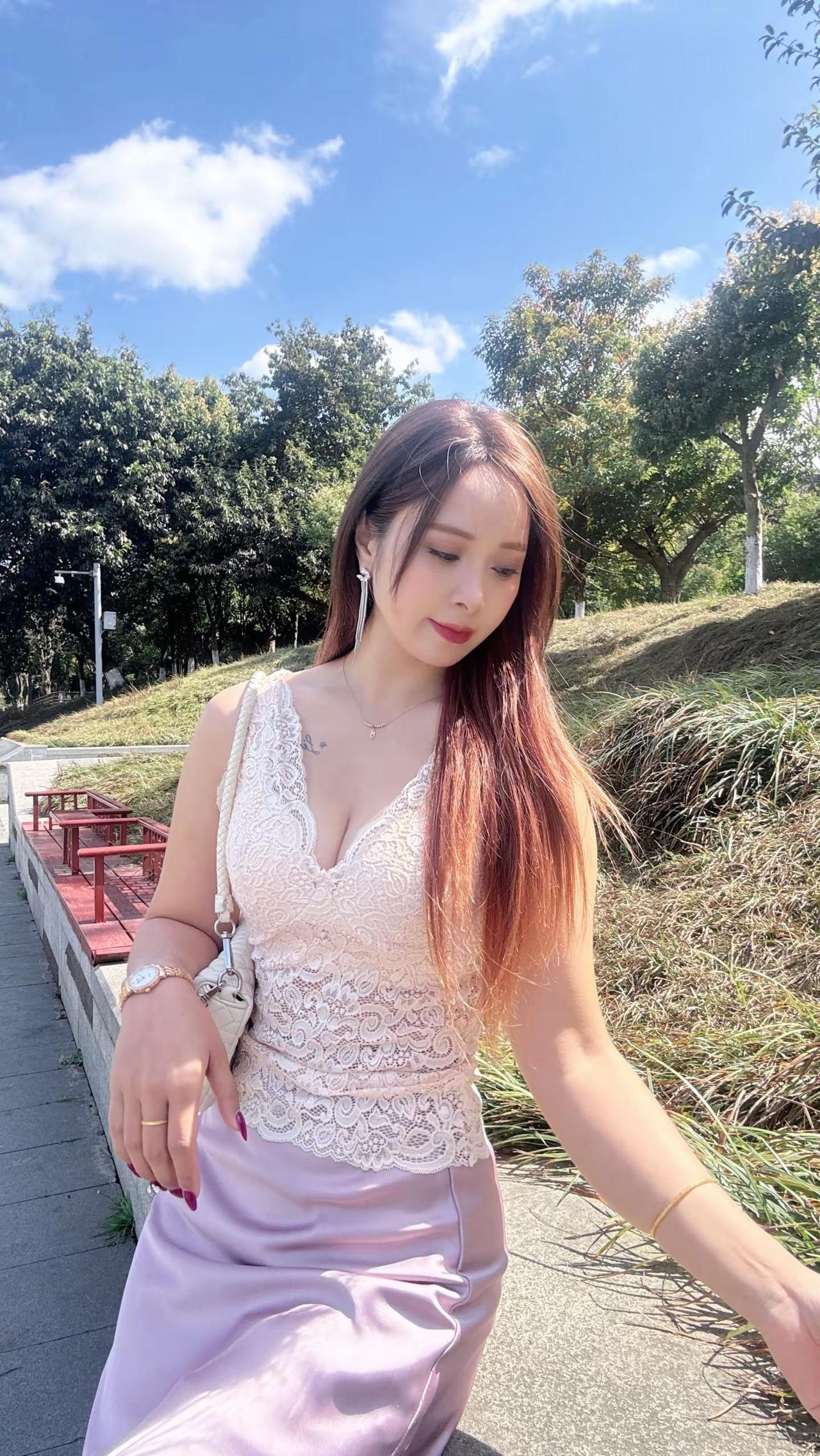 我宁愿一辈子不再婚，也不愿意随便找个人搭伙将就过日子，虽然是二婚，但我把二婚看的