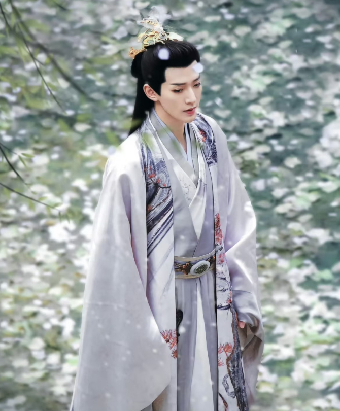 微博演员影响力榜，邓为第二名不得不说，虽然是个配角，但大家还是非常喜欢的，戏份不