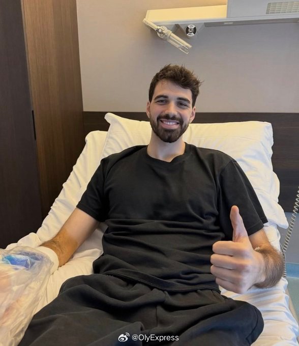 国际排坛动态 11月10日，拉维亚接受了右手手指二次手术。 ​​​