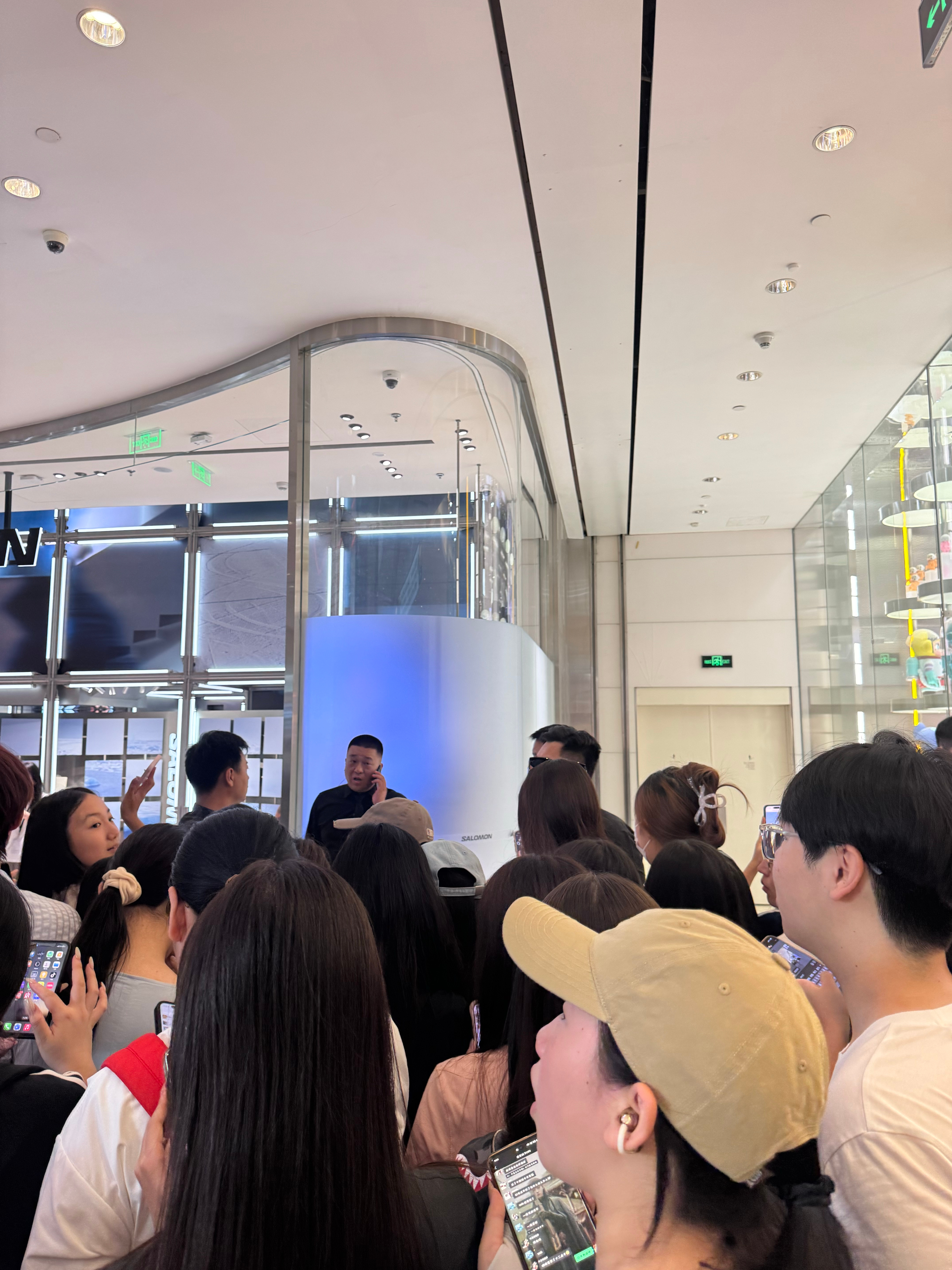 妹子们 我不活了 