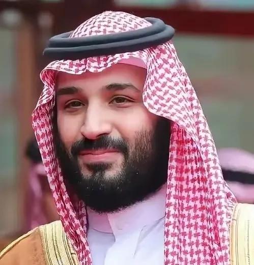 4月7日清晨，中东“能源心脏”传来一声巨响。伊朗媒体率先披露，沙特朱拜勒工业区—