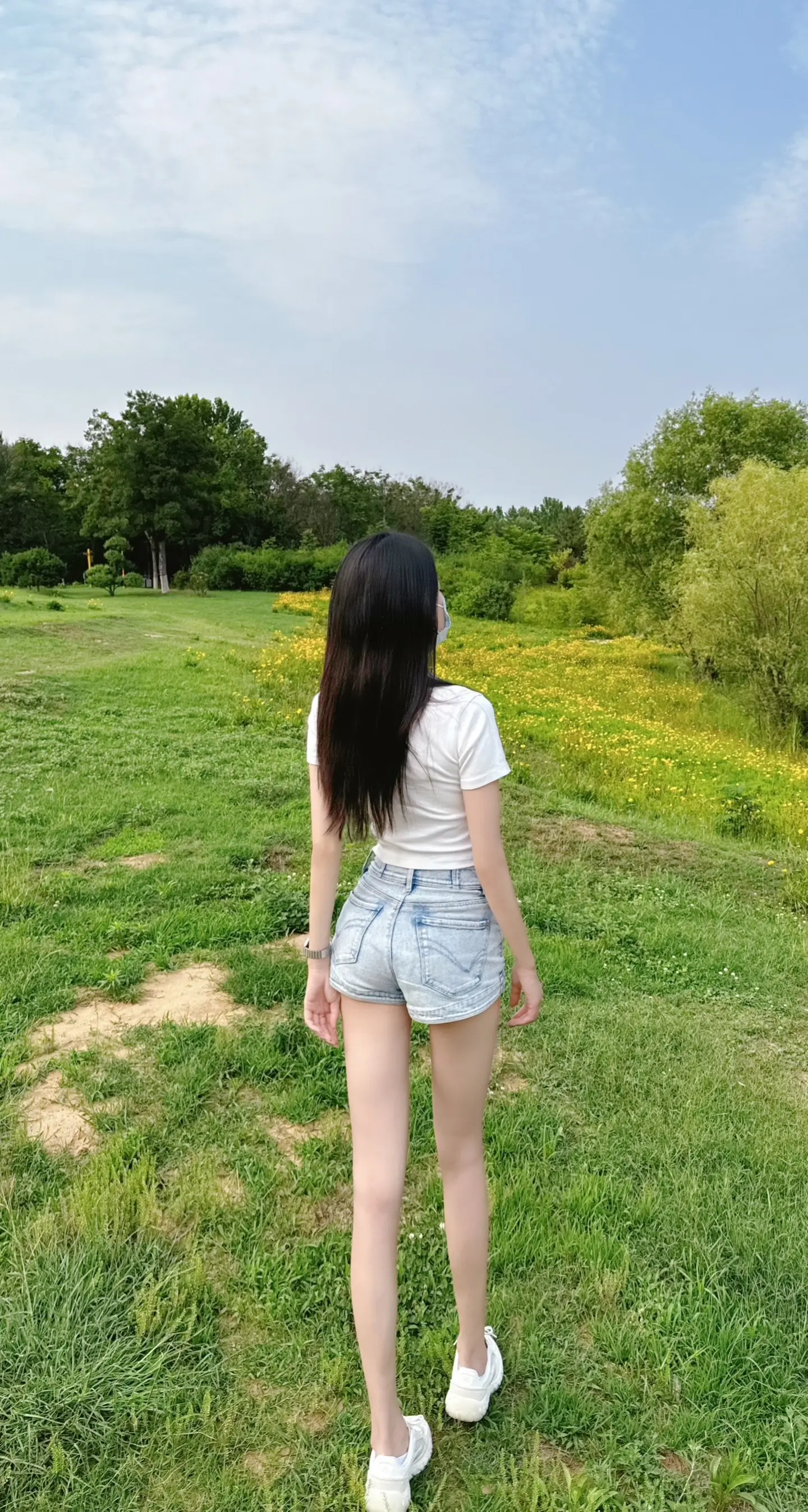 晒到的阳光 分你一半。