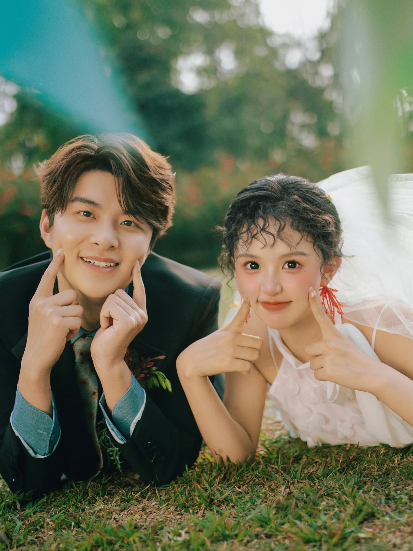 晒一晒我们的婚纱照♡我们是对方特别的人！