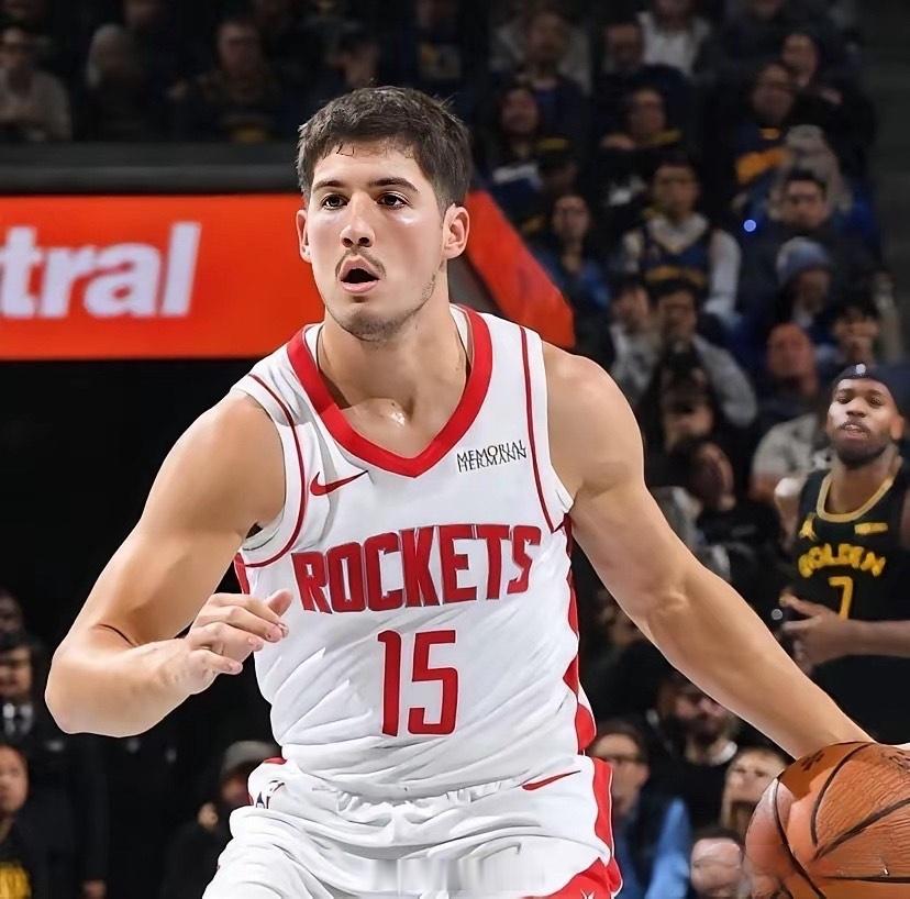 还好火箭没有选卡斯尔！！如果把谢泼德给马刺，那马刺的教练组一定能充分发挥谢泼德的