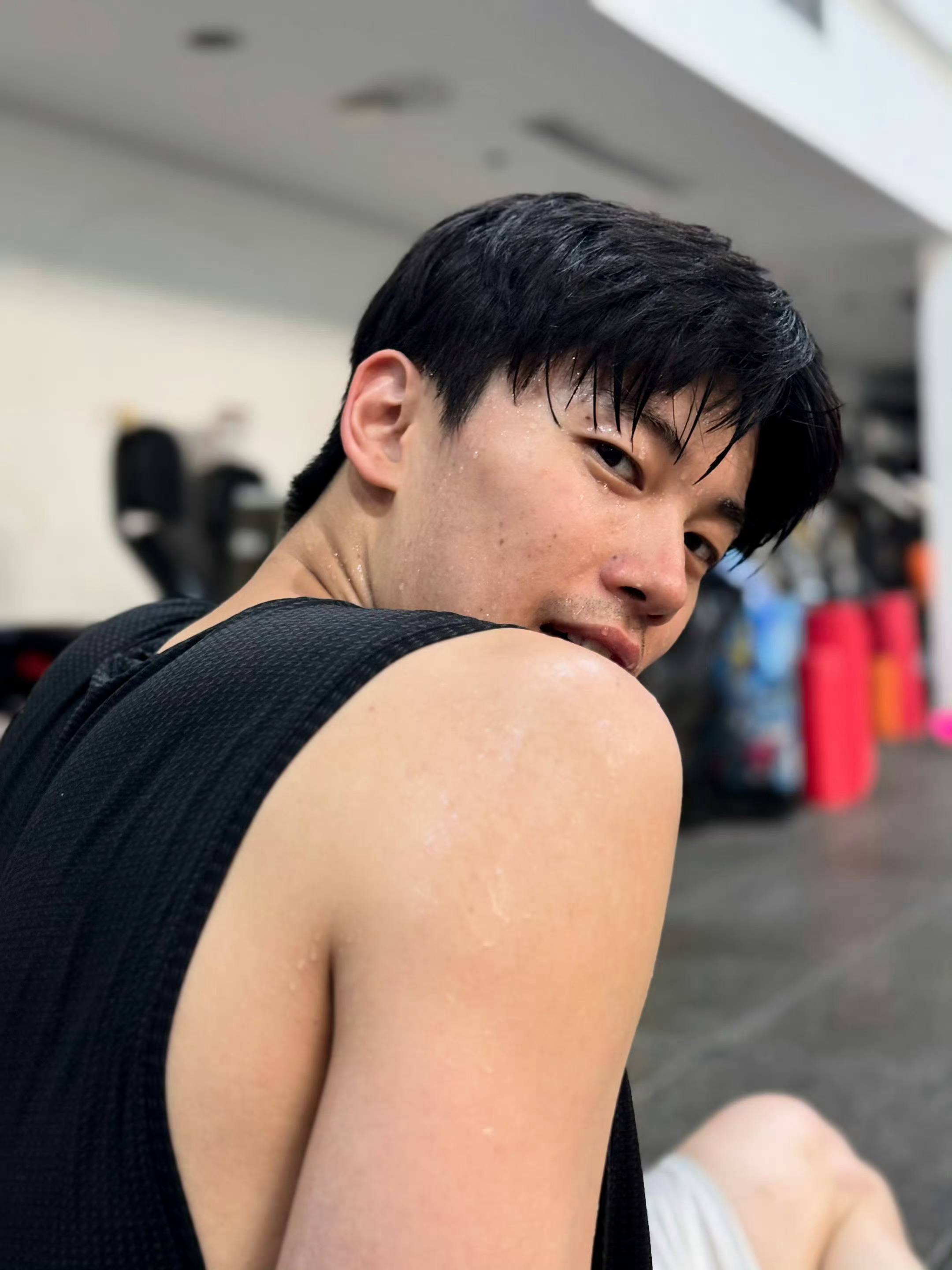 还是觉得这张配bgm“不让你受委屈苦也愿意”这句话也太好梦了