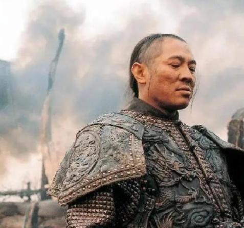 两江总督马新贻被刺身亡后，慈禧派曾国藩参与调查。曾国藩态度微妙，敷衍了事，有官员