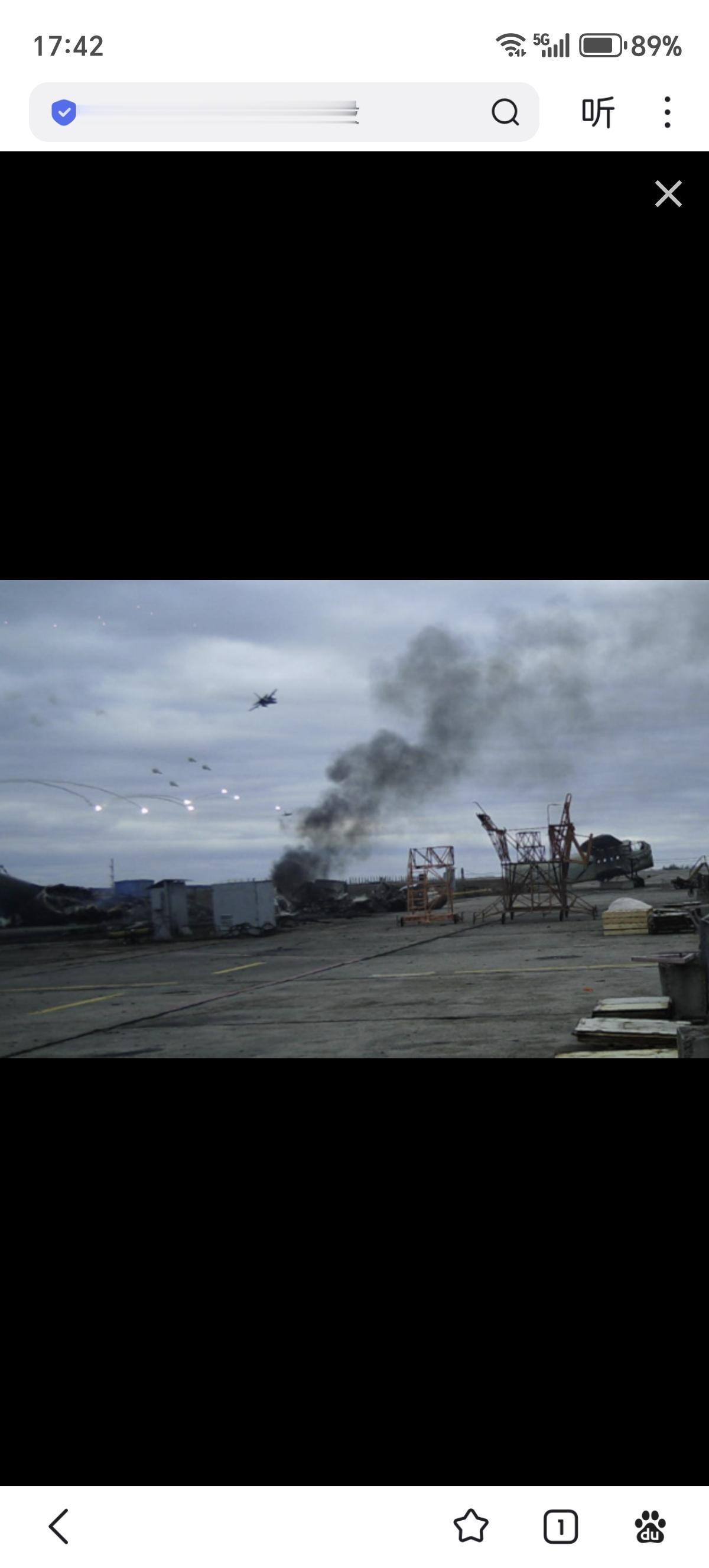 安东诺夫机场争夺战其间，2架乌军Su-24M战斗轰炸机在MiG-29的掩护下突入