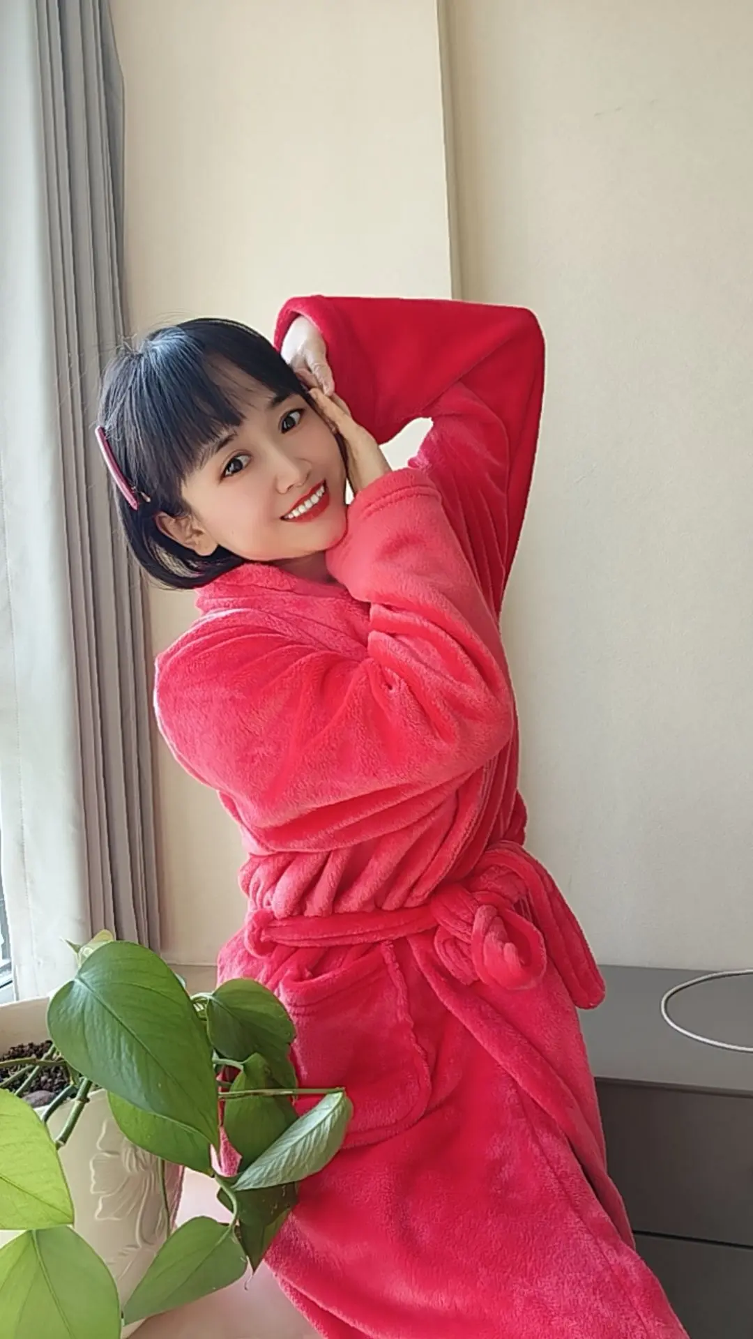 小女子39了，家住贵州茅台，才疏学浅，貌不惊人，单纯心，性格内向，不喜谢过！