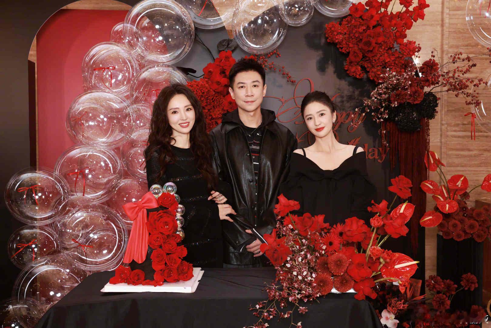 董璇张维伊佟丽娅生日合照佟丽娅董璇张维伊生日合照董璇这生日buff叠满了吧？阳历