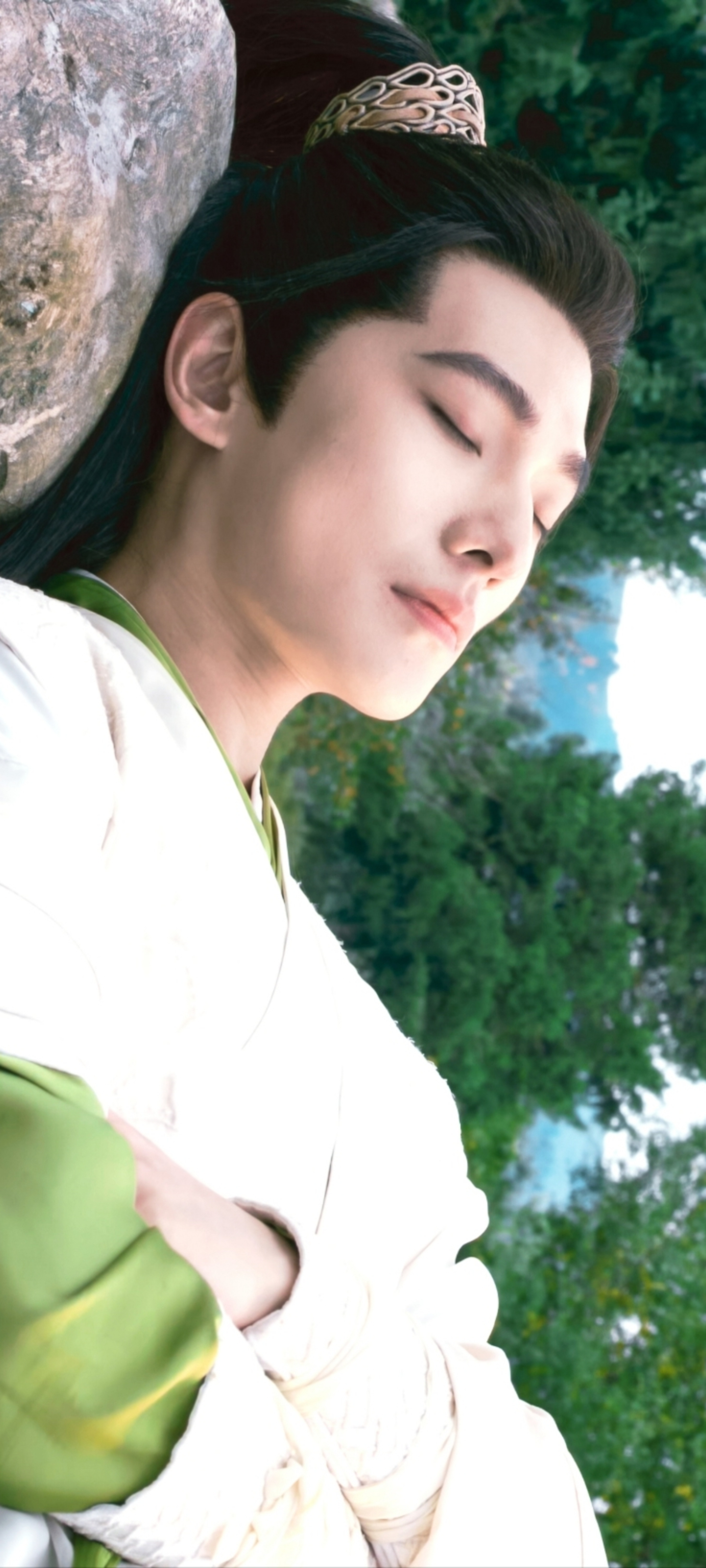 杨洋韩立 睡美人小仙师🐏闭目安歇，眉眼温婉，一身仙气扑面而来。​​​