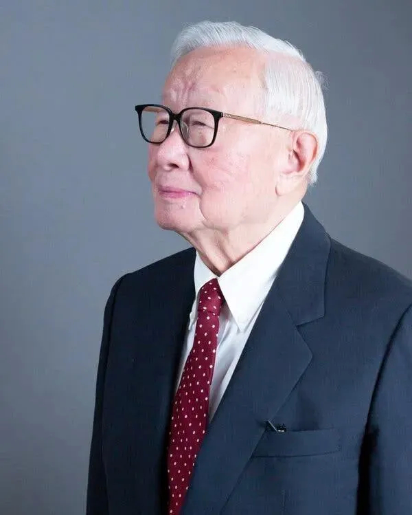 #做早饭时想# 张忠谋近日接受采访时表示：我們掌握所有關鍵，包括美國還有其他晶片