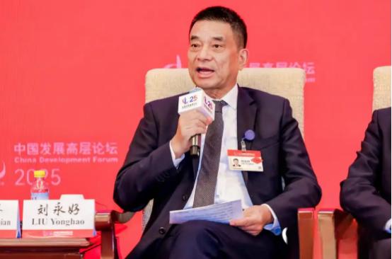 刘永好一句话，说破了猪肉不香的秘密：现在吃的多是三元猪，长得快、瘦肉多，国际通行