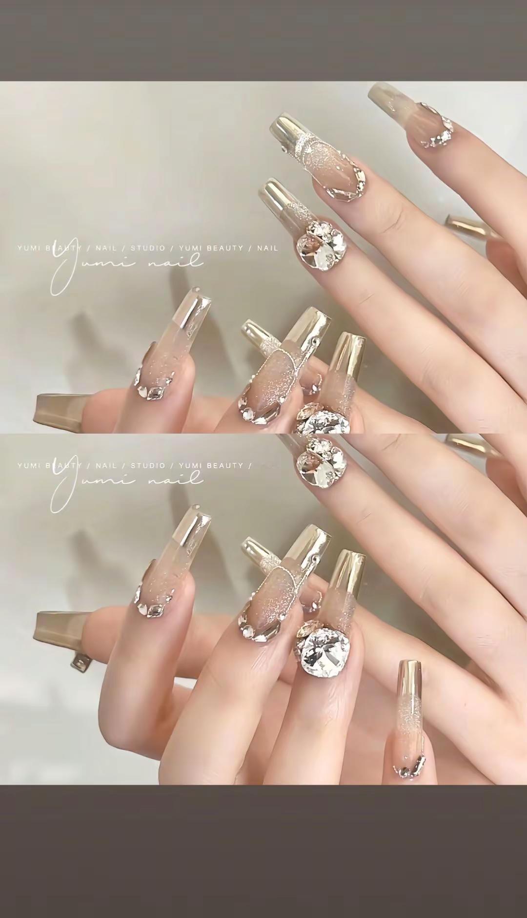 碎钻一贴，手就贵了。
不是指甲，是移动的奢侈品。
手工做的，不是流水线赶出来的。