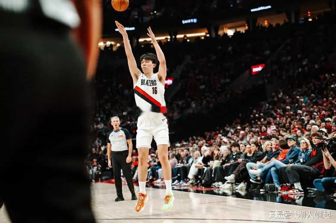 杨瀚森替补3分3板开拓者战胜凯尔特人止连败，布朗37+7 北京时间12月29日，