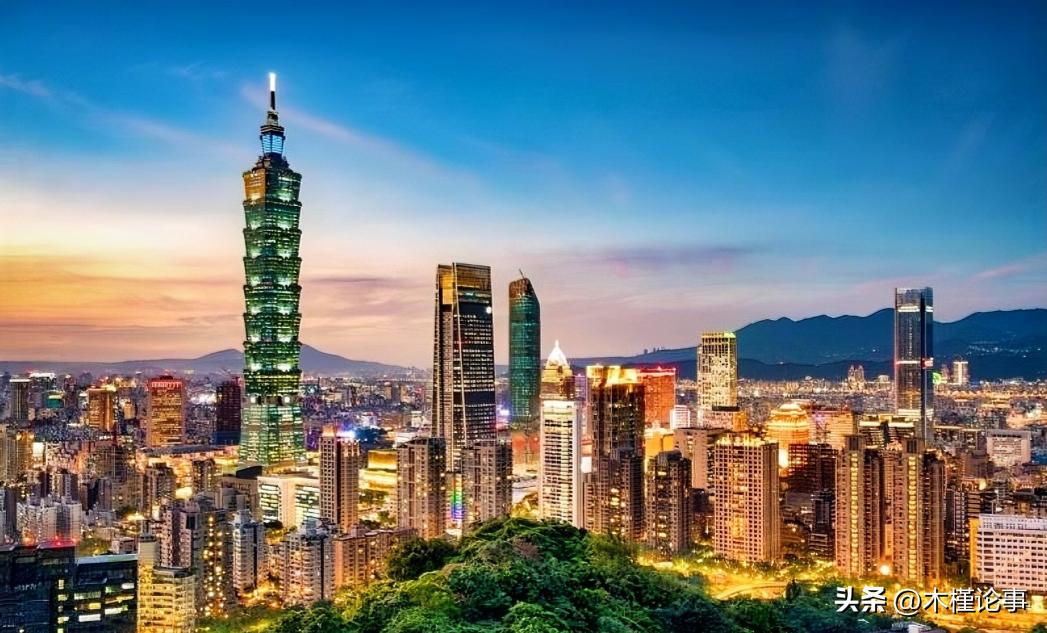 3月5日，中国国务院总理在本次全国人大会议开幕式上宣读政府工作报告，提出对台工作