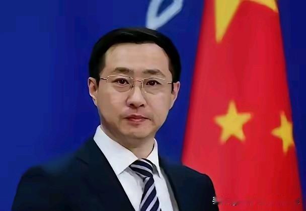 两个消息。
一个是坏消息。柬埔寨公开表态，视台湾为中国的一个省。另一个也是坏消息