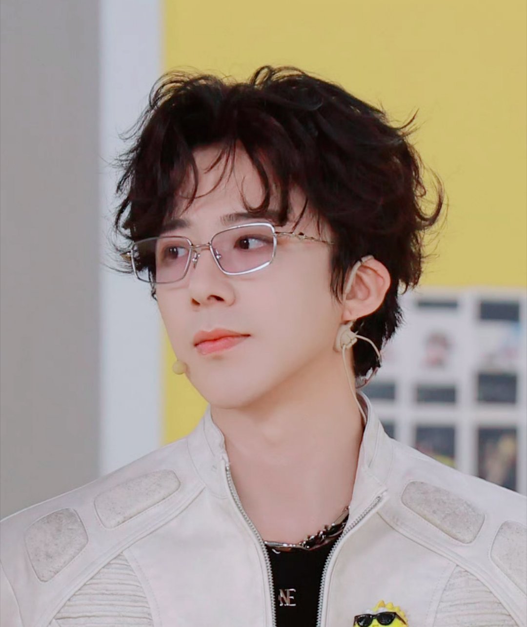 刘宇宁上好佳代言预热，还有3天官宣，芋头片是首发产品吆。