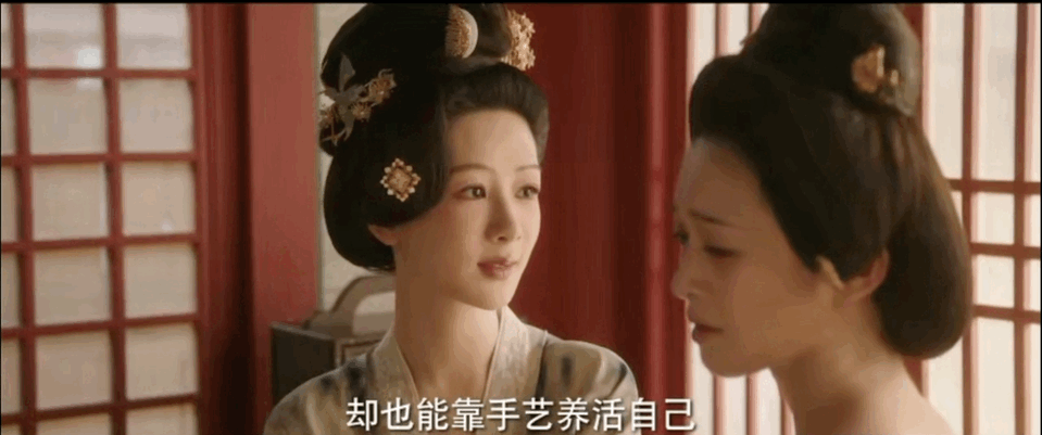 女子二婚后遇家暴求助情敌谁看《锦绣芳华》莲舟求助情敌那一段不哭？被新丈夫折磨到遍