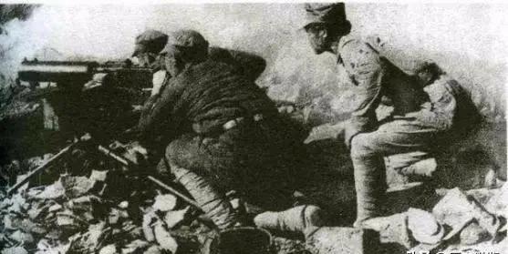 同一条山谷，同一支敌军，时隔两天，再被打一次。

这不是演义，是1937年10月