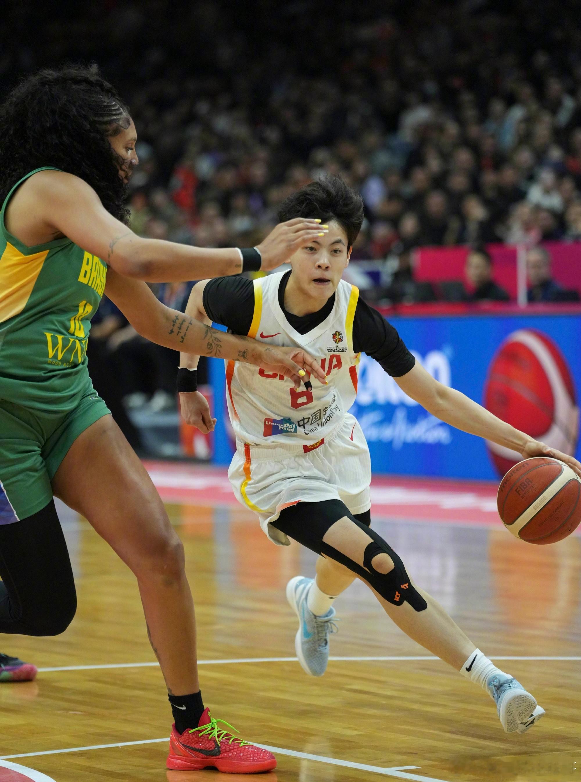 中国女篮战胜巴西 2026年3月17日晚，中国女篮在武汉主场以83:71战胜巴西