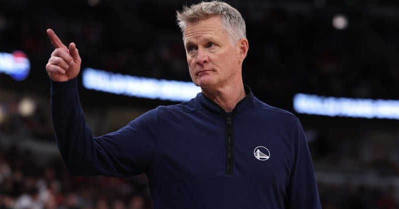 记者：科尔解释勇士首发阵容稳定性原因