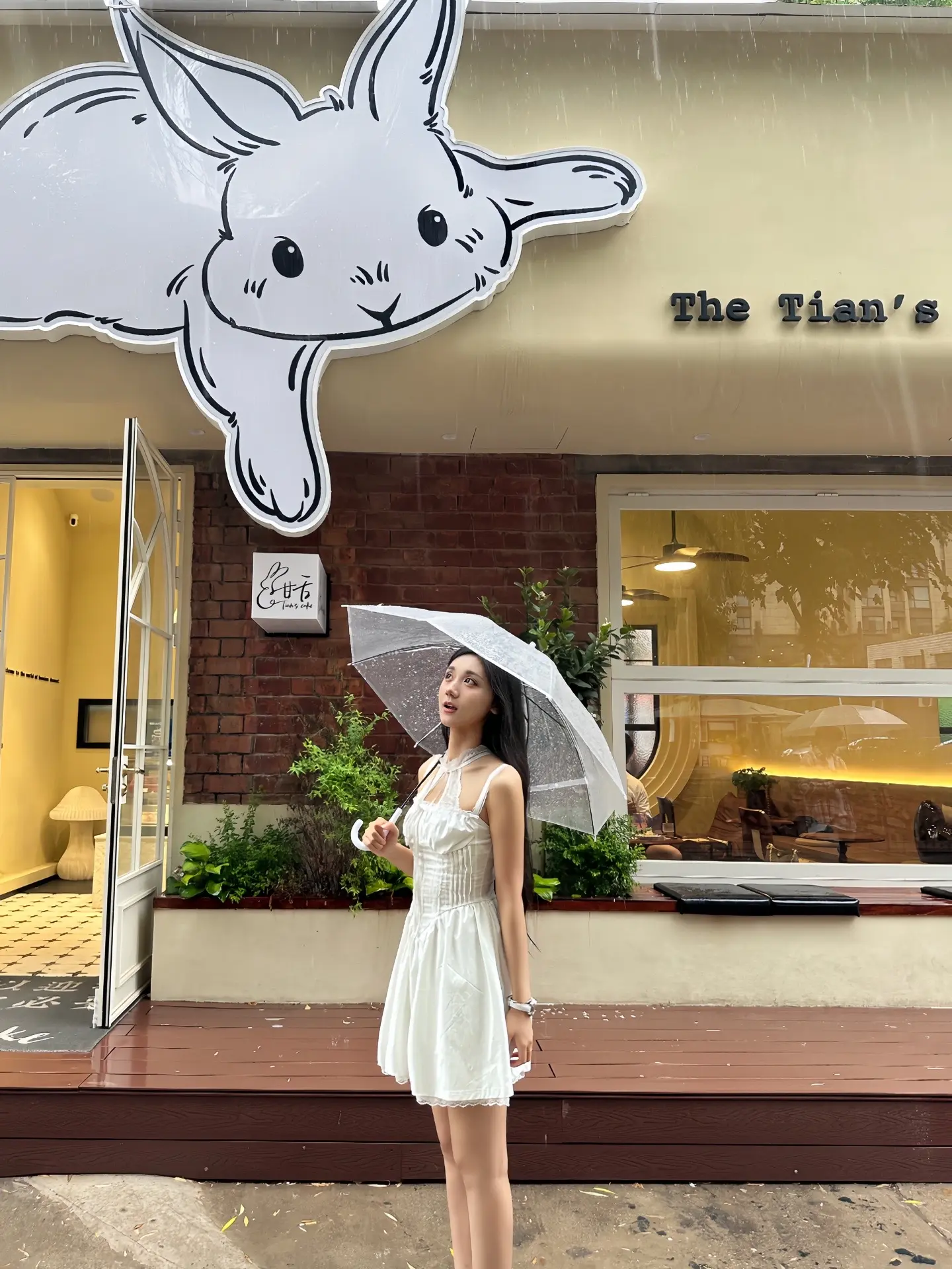 如果你是小雨滴 我希望一直生活在雨季