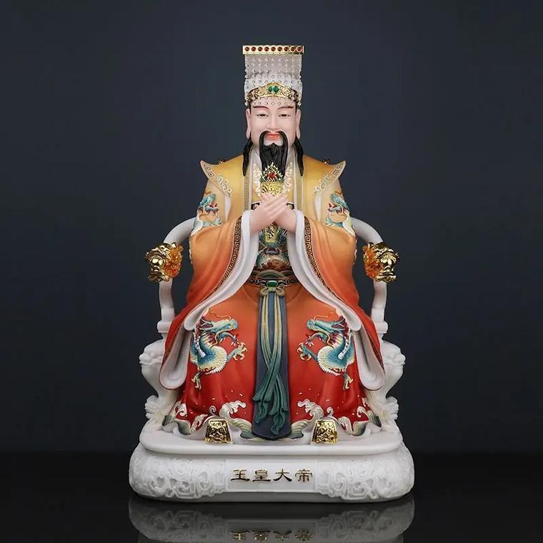 玉皇大帝圣像集
今天是甲辰年农历六月初七，是玉皇大帝的称帝日，也是群仙到天庭为玉