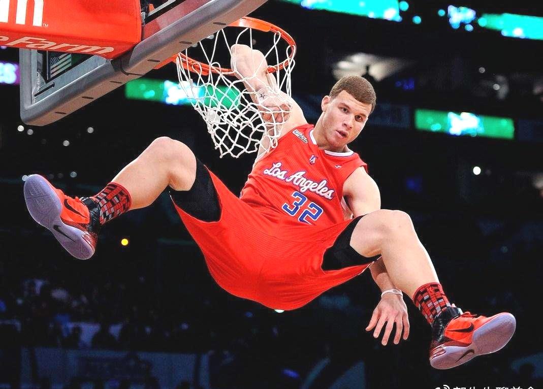 格里芬被喷了，只因他认为：只有达到65场比赛才有资格获得MVP评选的这项规定不合