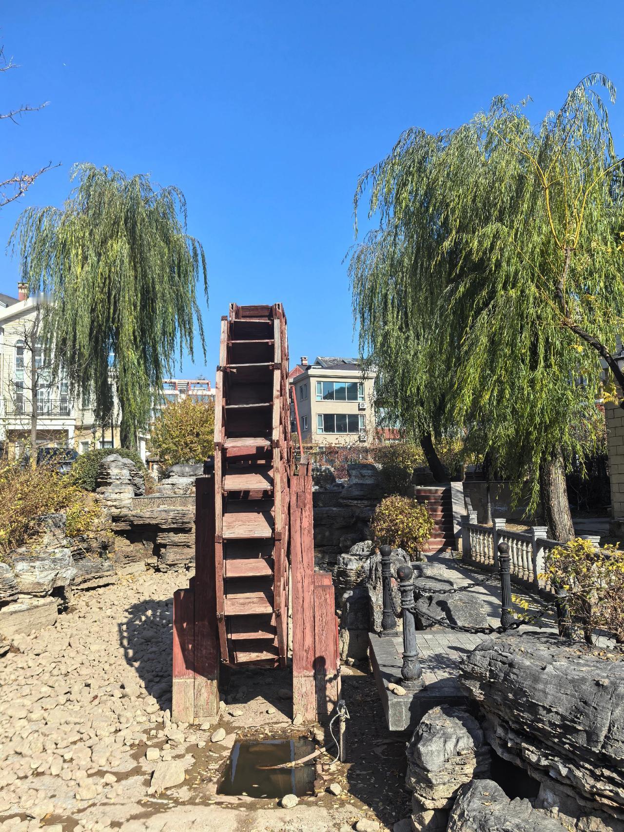 走过的路，看过的景，尝过的味，遇过的人，让我更加热爱这人生！