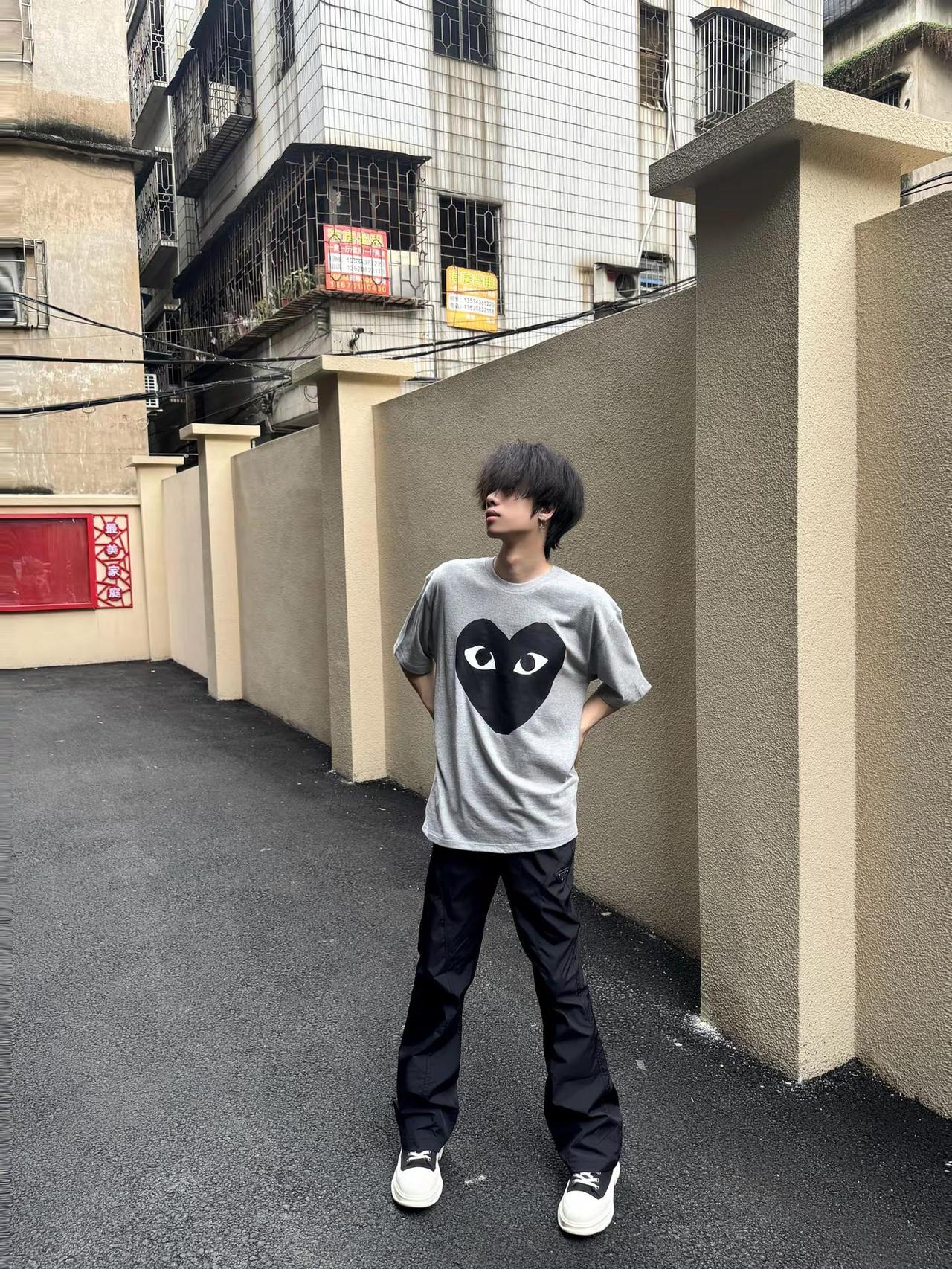 普拉达+川久保玲爱心 夏季的绝配