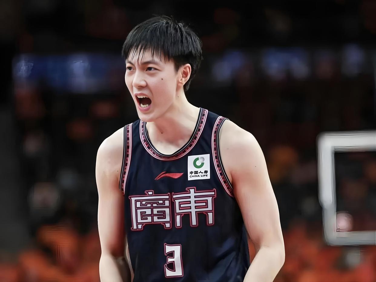 CBA的一些球员一拿到顶薪合同，状态就下滑！

真搞不懂，CBA 的顶薪怎么就成